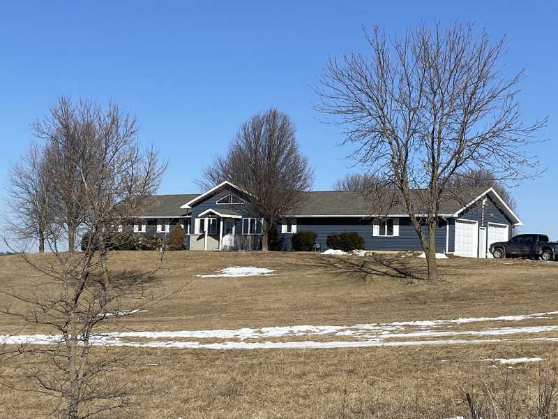 1863 215th St Red Oak , IA Rubey Realty